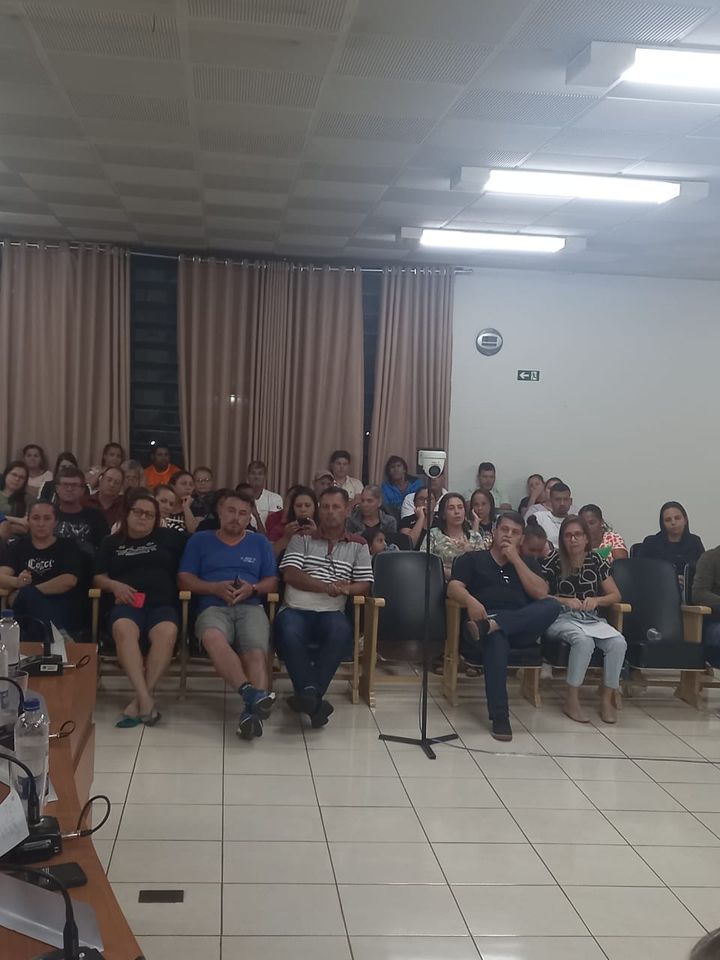 Diretora de escola e pais de alunos pedem mais segurança em sessão ordinária da Câmara Municipal de Borrazópolis