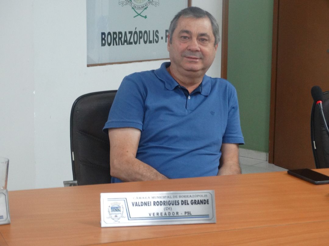 Câmara Municipal de Borrazópolis parabeniza Vereador Valdinei Rodrigues Del Grande pelo aniversário 
