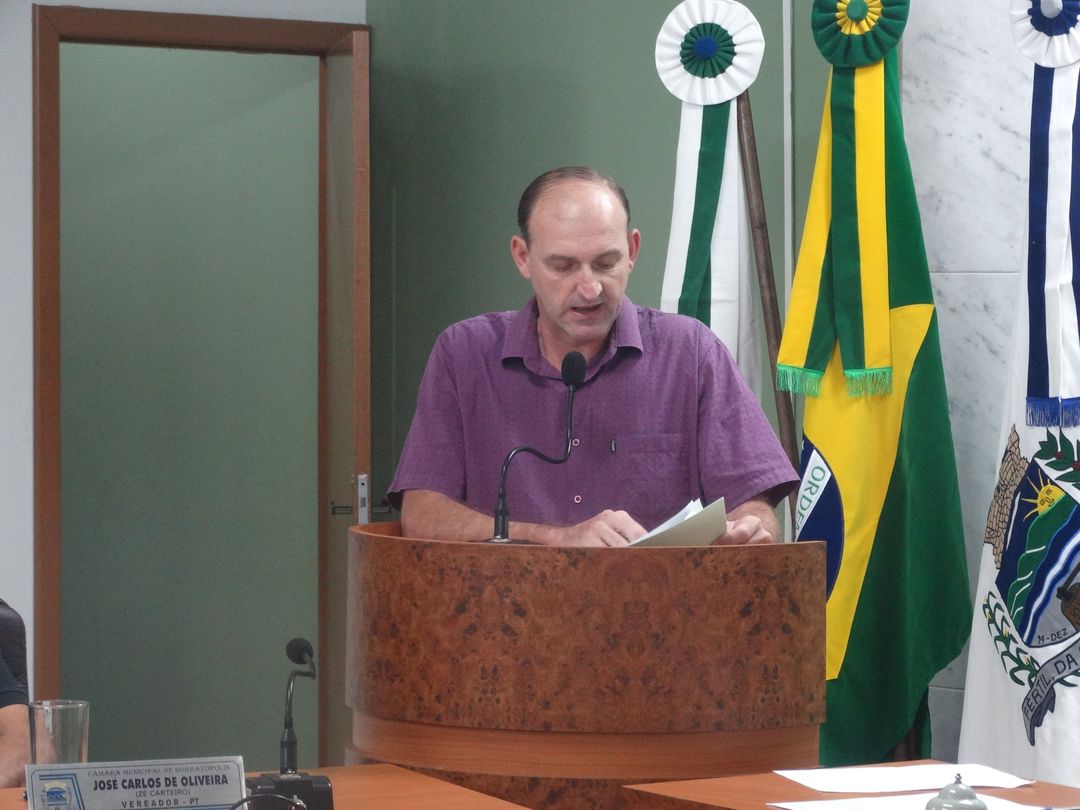 Vereador Propõe instalação de lixeira em Escola Municipal de Borrazópolis